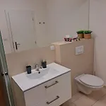 Adam Lejlighed Košice